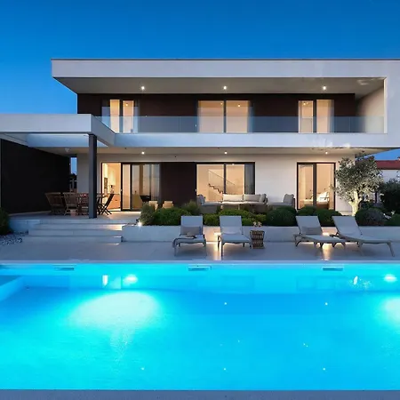 Sealine Holiday home *