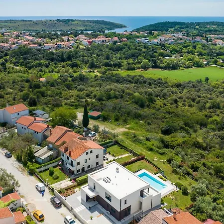 Holiday home Sealine Pula